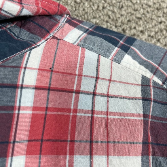 Columbia Shirt Mens Size XXL Red Gray Plaid Short Sleeves Regular Fit Button Up - Picture 5 of 10
